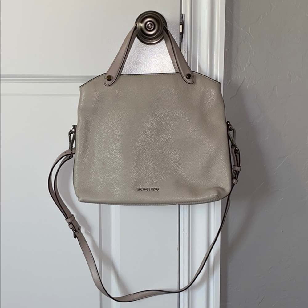 Light Grey Michael Kors Leather Purse